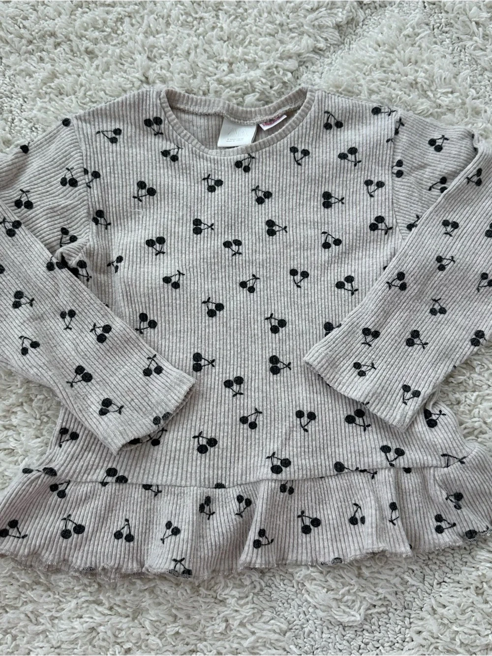 Zara Soft Ribbed Cherry Set